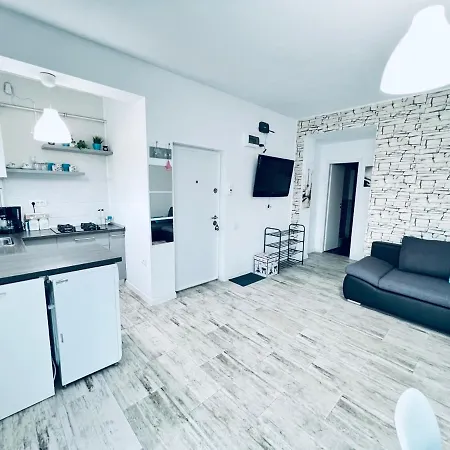 Bliss Mamaia Nord Apartment *